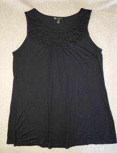 Valerie Bertinelli Women's Black Sleeveless Shirt w/Ruffles Medium Petite